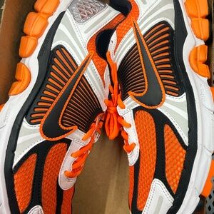 Nike Dynamic Orange and Black Sneakers